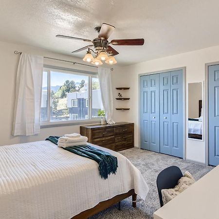 Rare Find Modern Townhome In The Heart Of Old Colorado City Colorado Springs Exterior photo